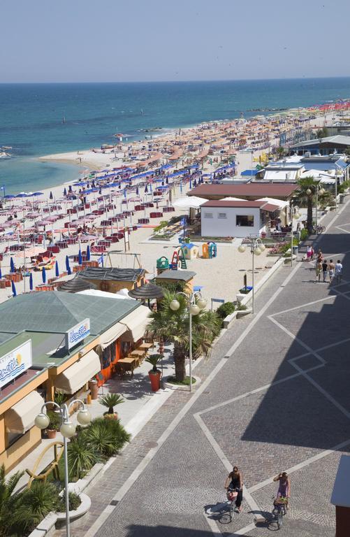 Bianchi Hotel & Residence Porto Recanati Chambre photo