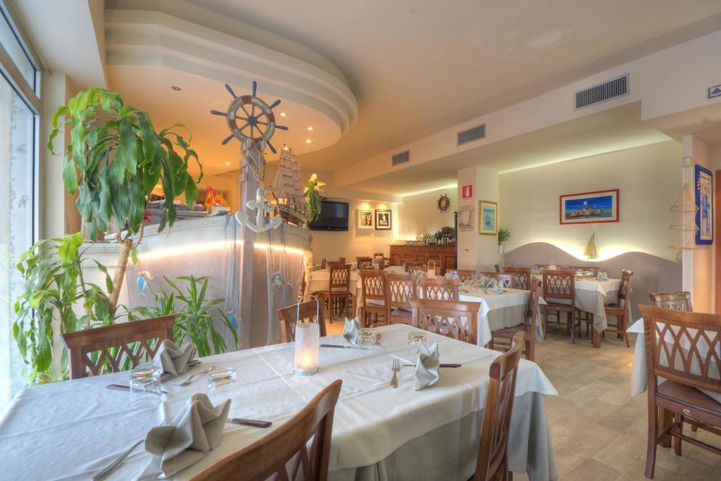 Bianchi Hotel & Residence Porto Recanati Extérieur photo